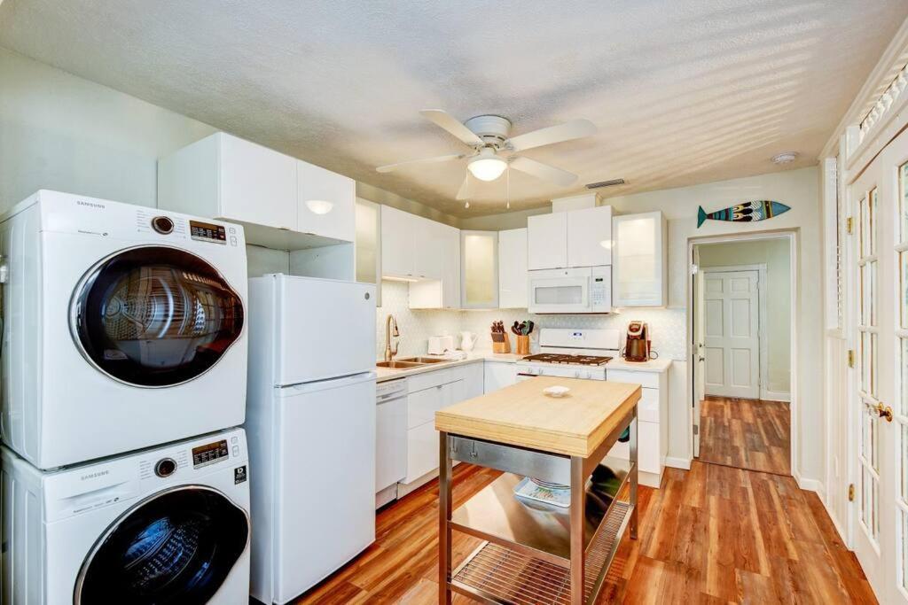 Seaside Retreat Cottages #2. Clearwater Beach Dış mekan fotoğraf